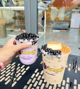 Trà sữa Đồng Xoài ngọt ngào như ánh mắt đầu tiên, quyến rũ đến giọt cuối cùng chỉ có ở Trà Sữa Vincup 1 Trà Sữa Đồng Xoài